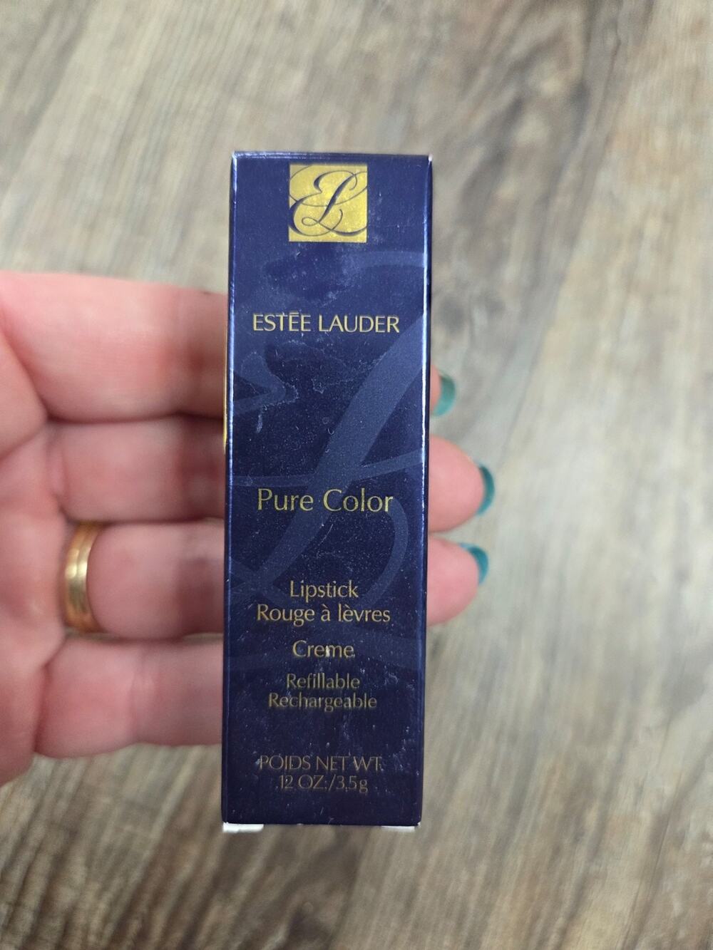 Estee Lauder Pure Color Explicit Silk Matte Lipstick Creme 450 - Insolent Plum